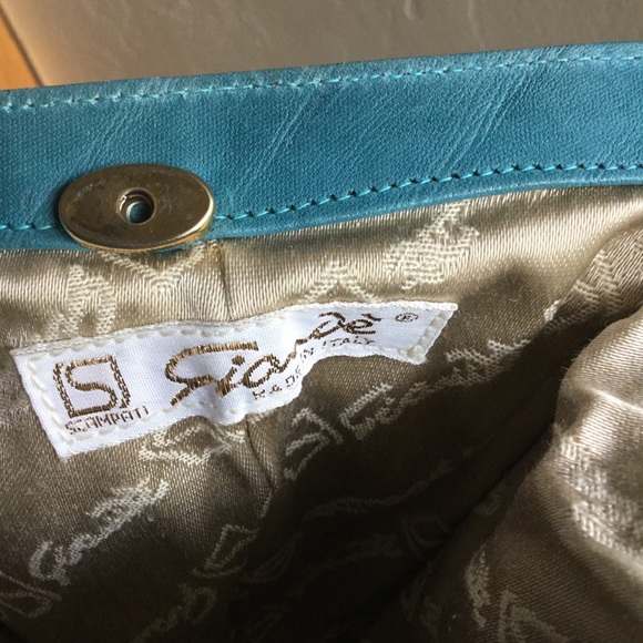 Vintage Suede Crossbody Bag- Made in Italy - Picture 4 of 4